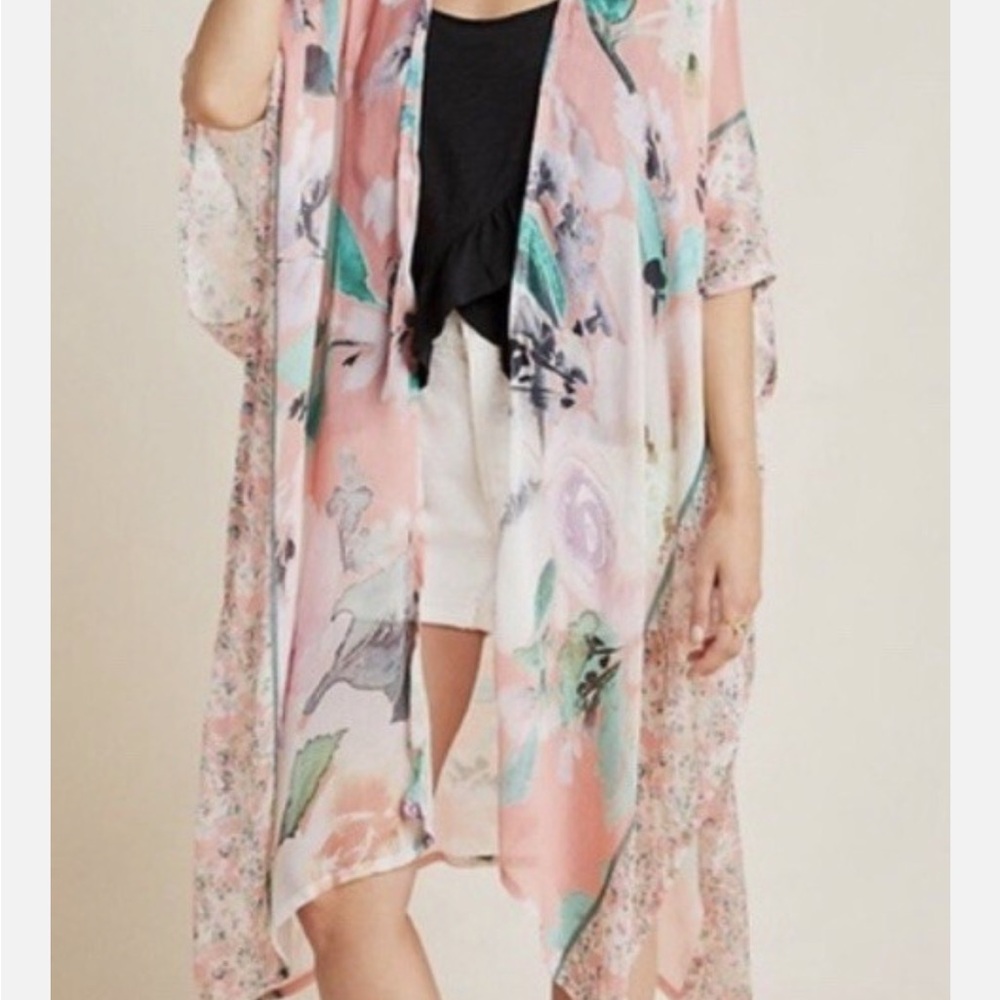 Anthropologie Akemi + Kin Pink Floral Kimono